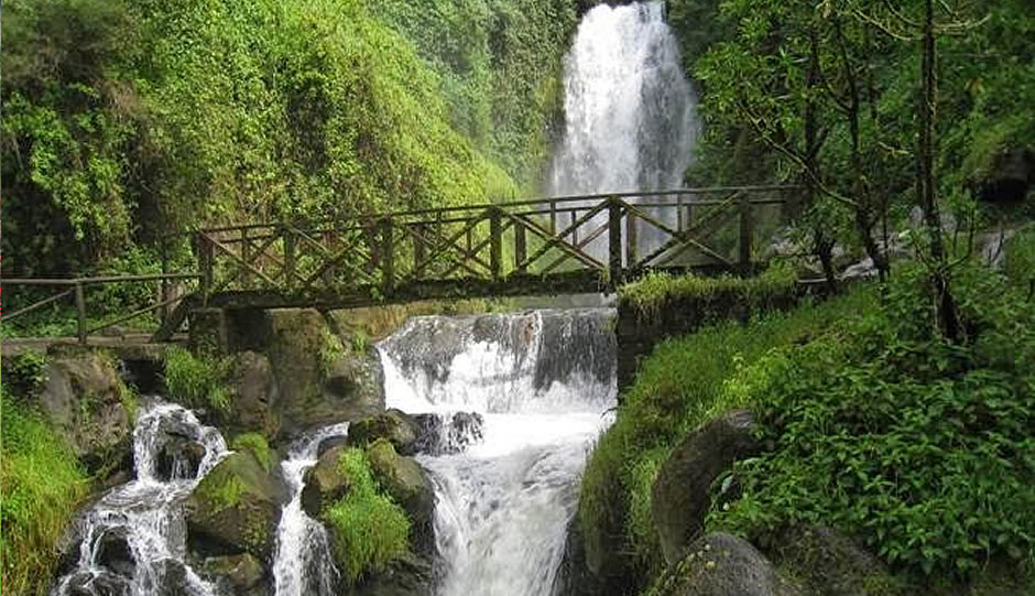Cascada Peguche
